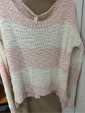 No boundaries Girls XL Pink And White Sweater  (CL-3)